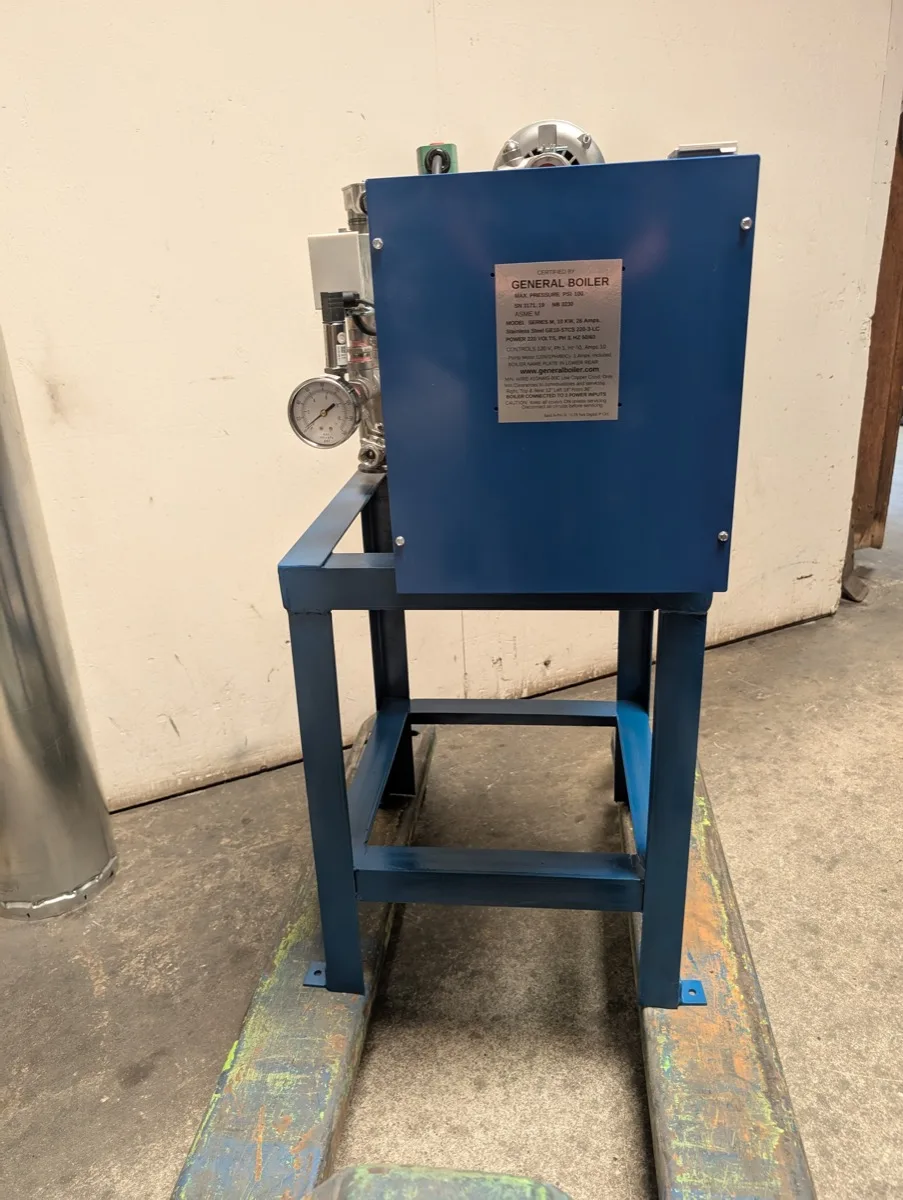 General Boiler Series M autoclave steam generator